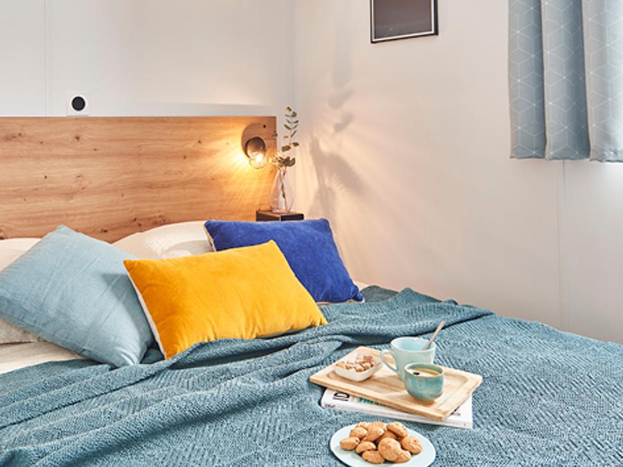 Mobilhome 7 personnes - PREMIUM 3 chambres - 32m2 - avec CLIM + WIFI + TV - Terrasse couverte de 16m2 1
