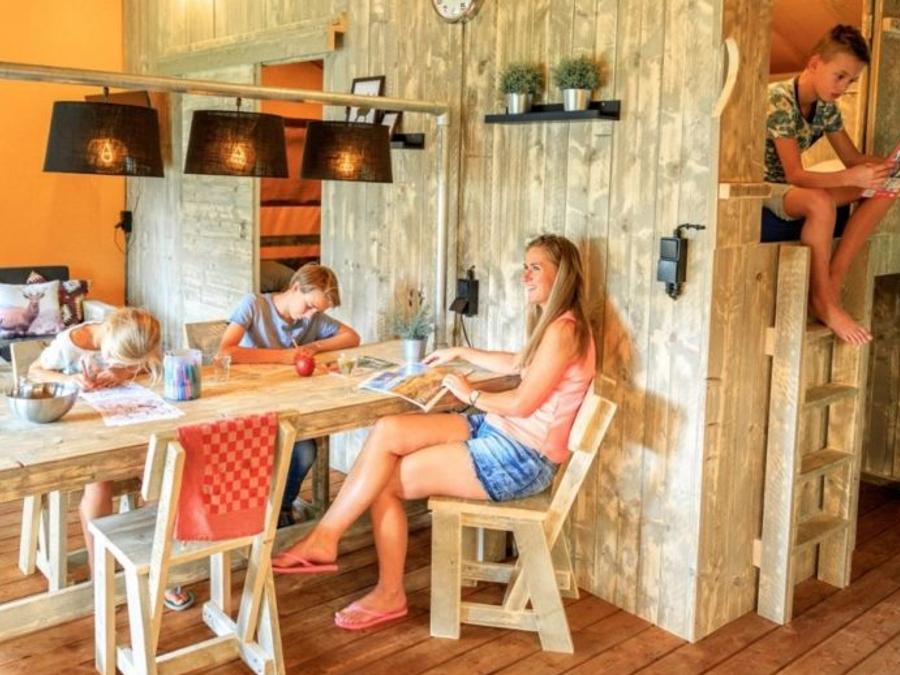 Tente en toile et en bois 6 personnes - Safari Dreamer Plus 1