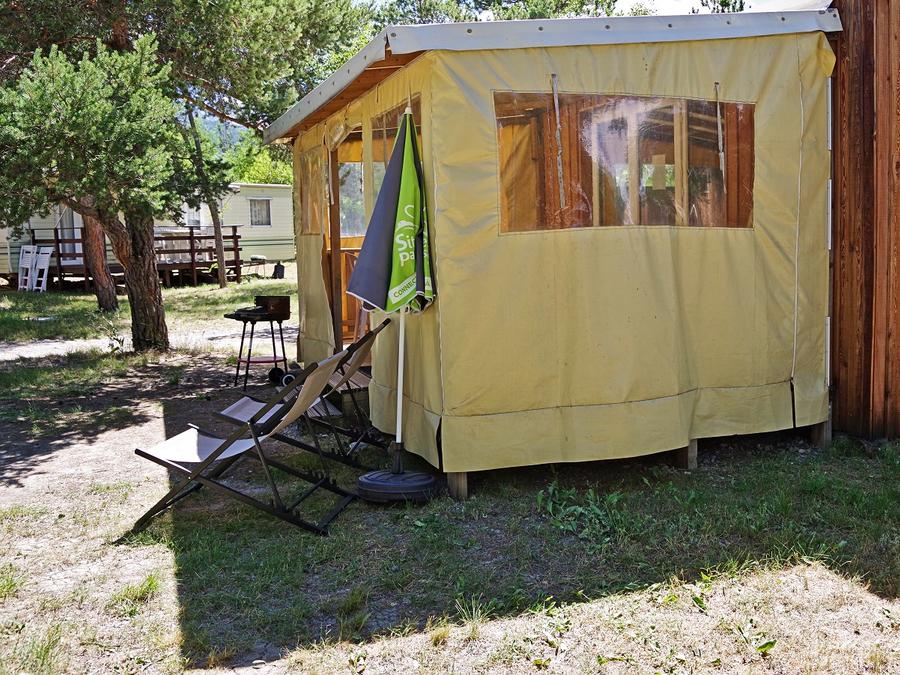 Lodge 4 personnes - Ecolodge Confort Premium avec sanitaires 1