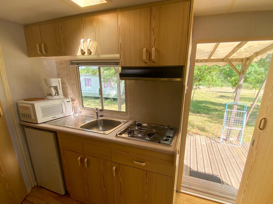 Mobilhome 4 personnes - Sans sanitaires 2