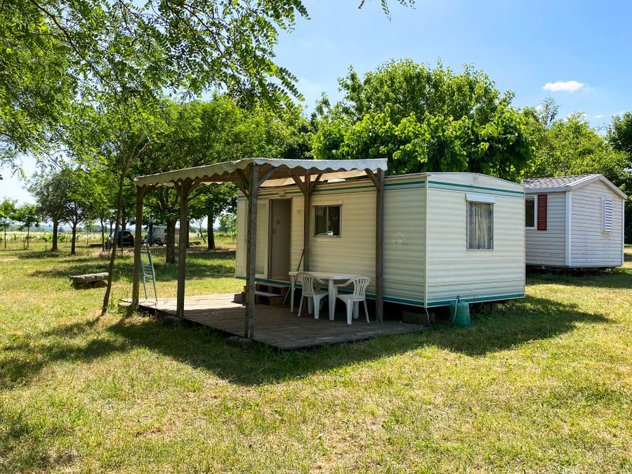 Mobilhome 4 personnes - Sans sanitaires 0