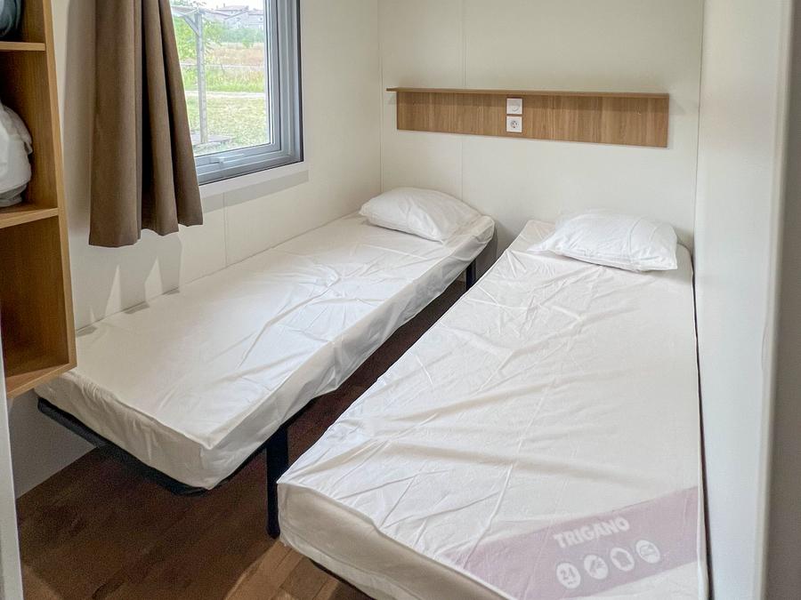 Mobilhome 4 personnes - 2 chambres avec climatisation Nesasio 8