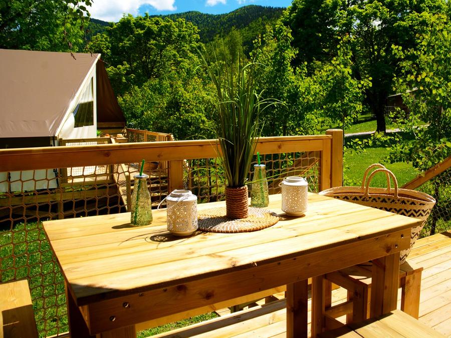 Tente en toile et en bois 5 personnes - Tente Lodge Confort (avec sanitaires) 2