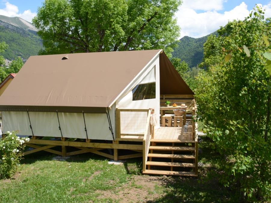 Tente en toile et en bois 5 personnes - Tente Lodge Confort (avec sanitaires) 8