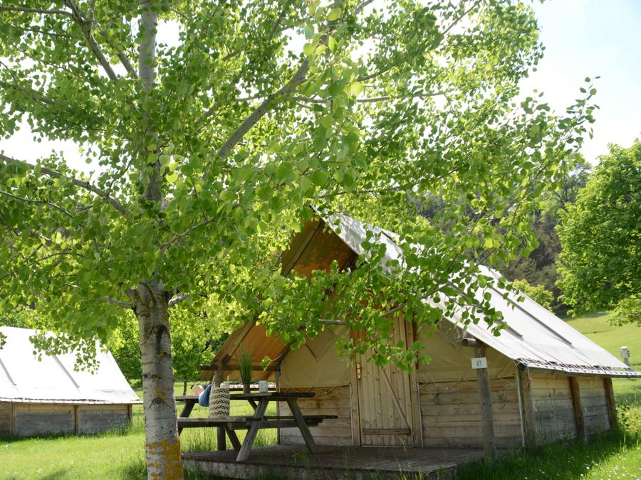 Tente 4 personnes - Cabane Edelweiss (sans sanitaires) 0