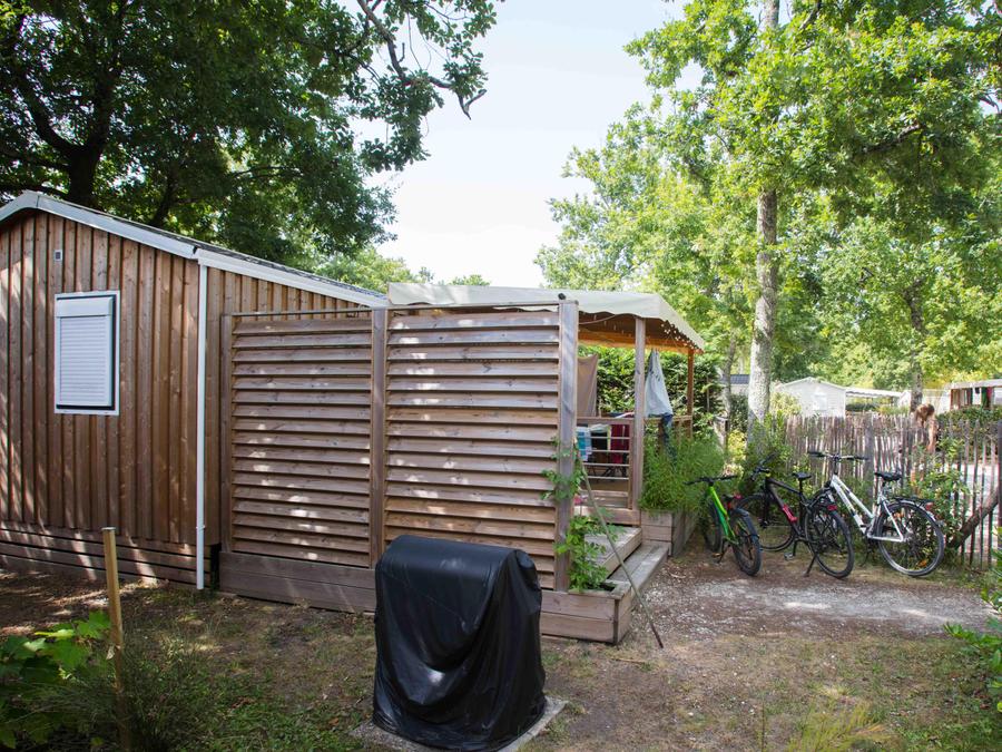 Mobilhome 6 personnes - Homeflower PREMIUM CLIM 35m² -3 chambres +terrasse semi-couverte +TV +draps +serviettes | 6 personnes 1