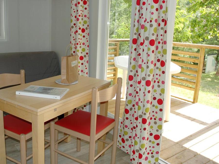 Chalet 2 personnes - Cajou 24m² avec terrasse couverte - 1 chambre 3