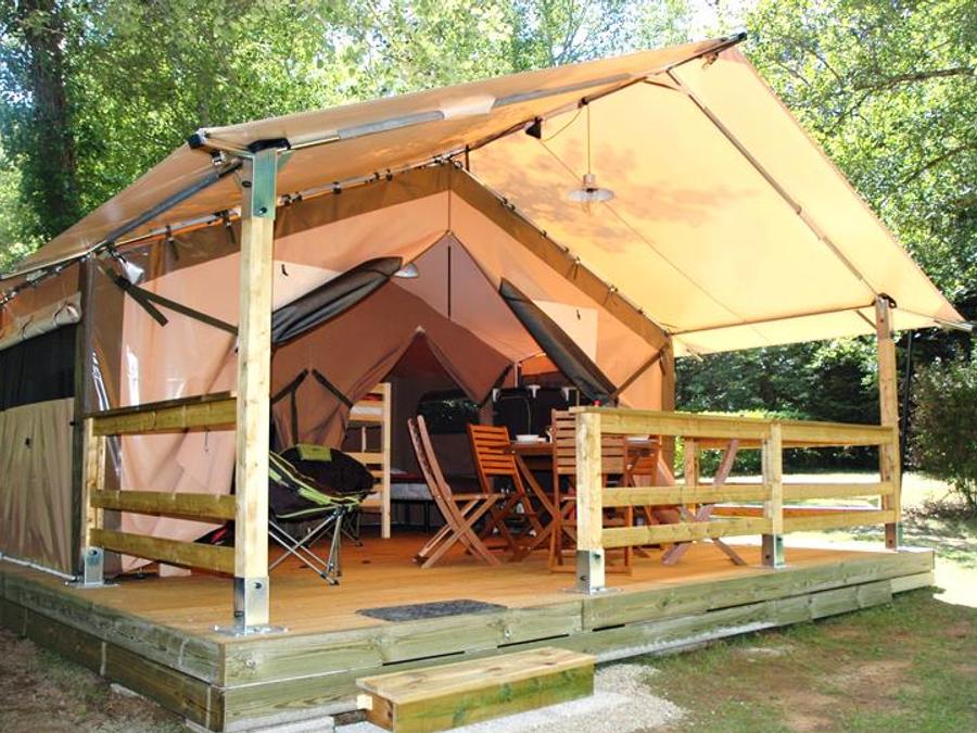 Tente en toile et en bois 5 personnes - Lodge VICTORIA 30m² / 2 chambres (sans sanitaires privatifs) 1