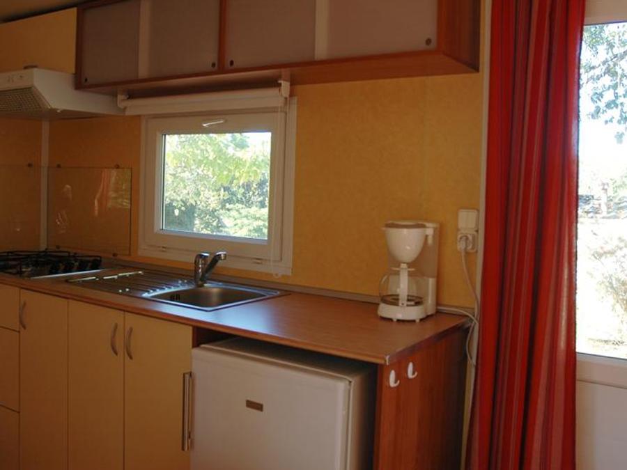 Mobilhome 4 personnes - 4 - 33m² avec terrasse couverte / 2 chambres 3