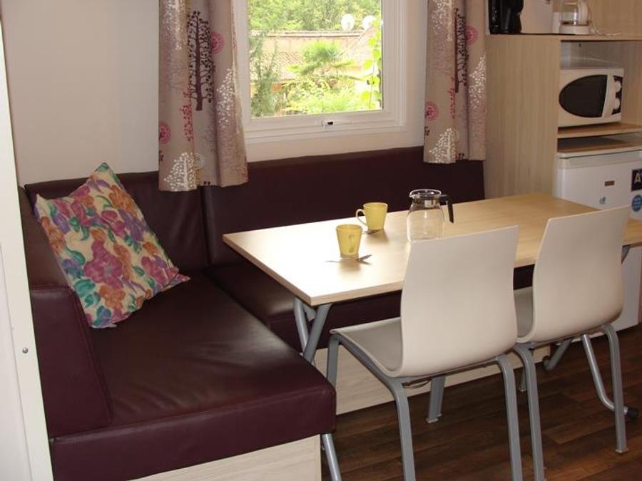 Mobilhome 4 personnes - 24m² 2