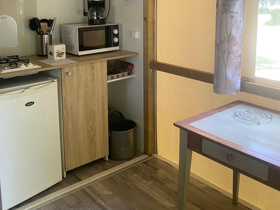 Bungalow 4 personnes - Tithome (sans sanitaires) 4