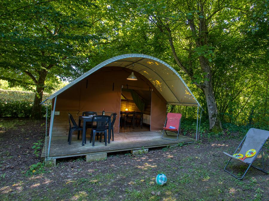 Bungalow toilé 4 personnes - KIBO 1