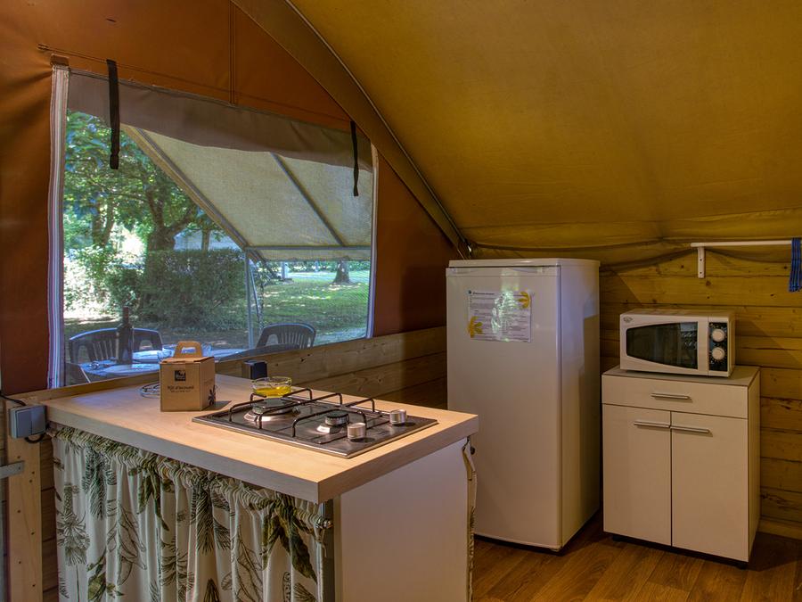 Bungalow toilé 4 personnes - KIBO 6