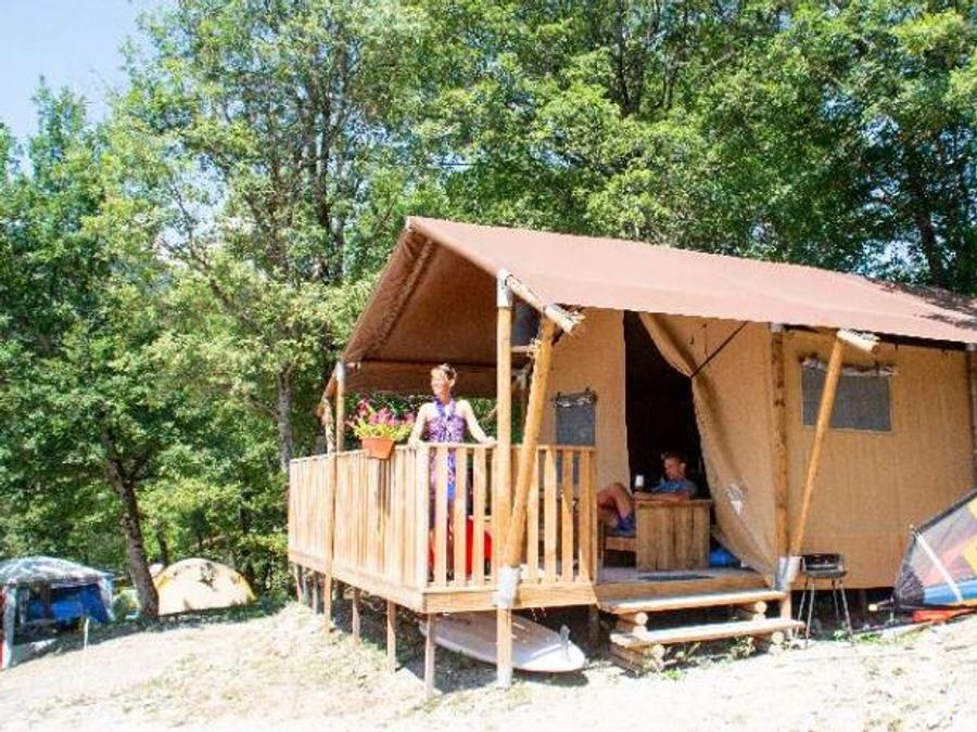 Insolite 4 personnes - TENTE SAFARI 4p 2