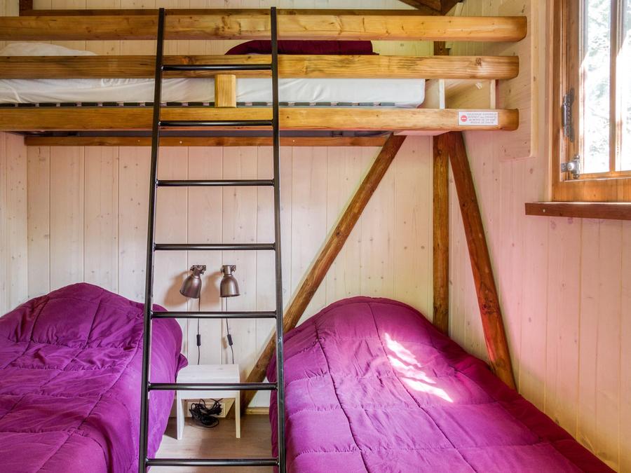 Tente en toile et en bois 5 personnes - Cabane Lodge Bois sur pilotis Confort 27m² 2 chambres - terrasse bois couverte, zone ombragée 5 pers 8