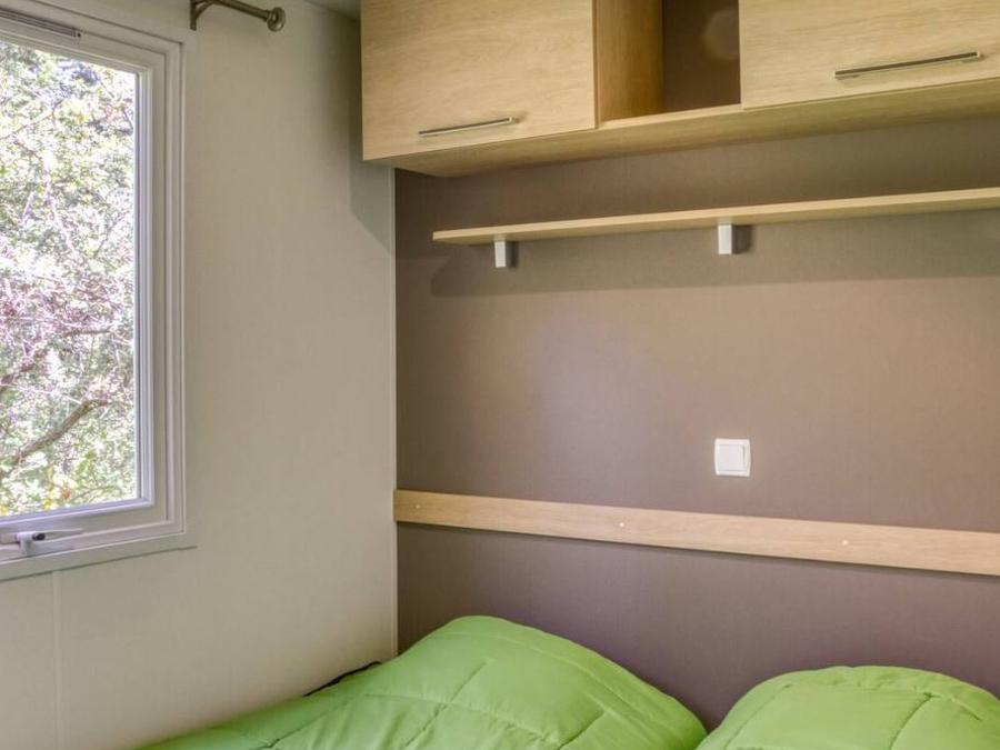 Mobilhome 6 personnes - Mobil-home Confort 33m² 3 chambres - terrasse semi-couverte - climatisation 6 pers 2