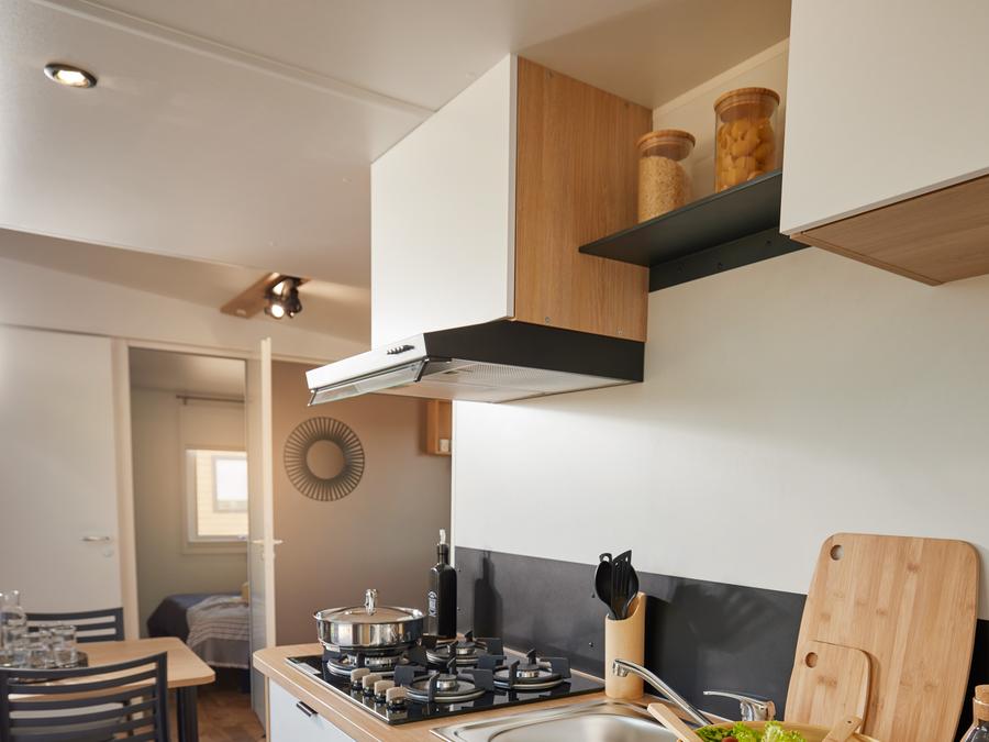 Mobilhome 4 personnes - Premium 29 m² 2 chambres terrasse semi-couverte + climatisation + LV 1