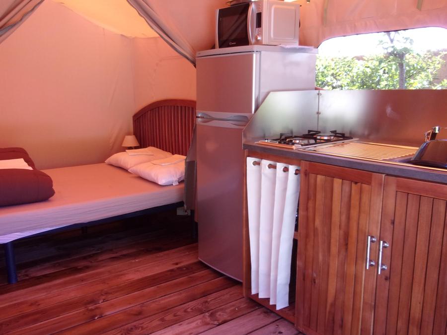 Tente 5 personnes - Safari Lodge 30 m² (2 chambres) - Sans sanitaire (pas de wc, pas de salle de bain) 2