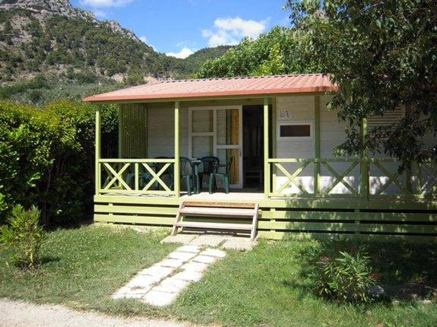Chalet 6 personnes - Chalets (3 chambres, 43m²), terrasse 0