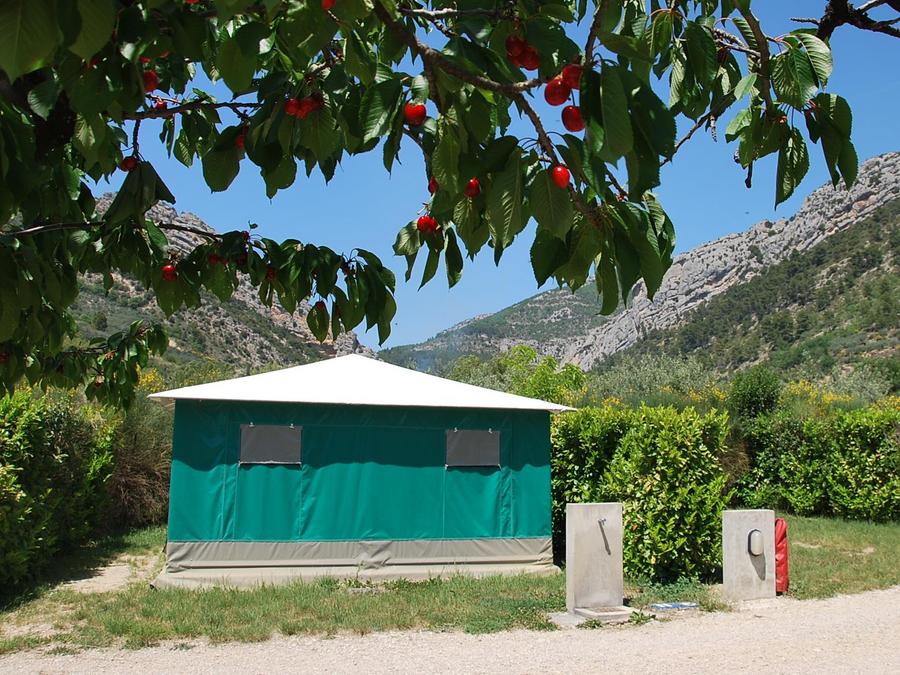 Bungalow toilé 4 personnes - Bungalow toilé (2 chambres, 21m²) - Pas de sanitaires (ni WC, ni salle de bain) 8
