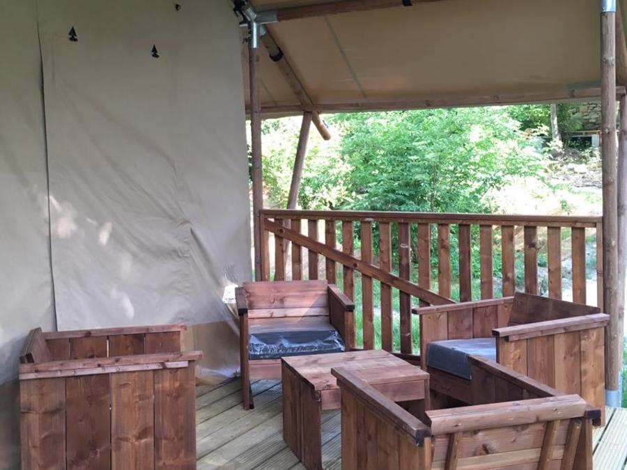 Lodge 4 personnes - Lodge Naturel 30m² + 15m² en mezzanine - 2 chambres - cuisine - salle d'eau 3