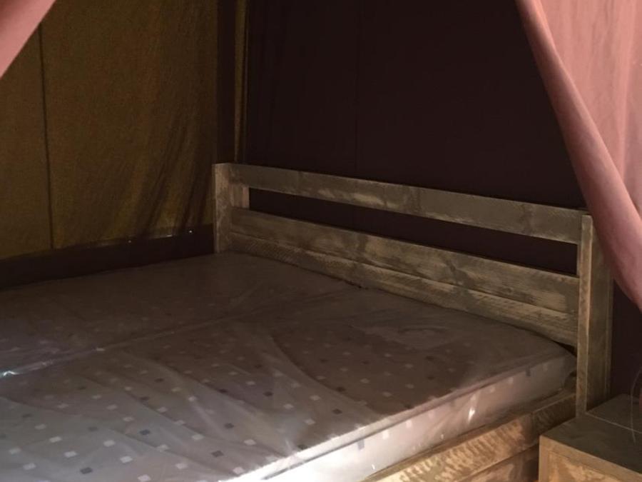 Lodge 3 personnes - Lodge Central 24m² - 1 chambre - coin cuisine - salle d'eau - Hébergement de plain pied accessible PMR 3