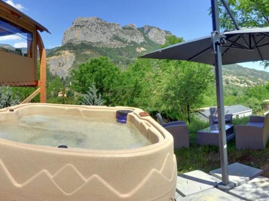 Tente 5 personnes - Tente Ciela Nature Lodge SPA - 3 chambres - Cuisine équipée - Salle de bain 0