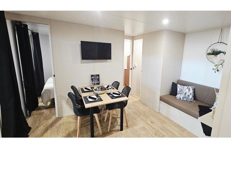 Mobilhome 6 personnes - NEW// Mobil-home Oasis Premium 37m² - 3 chambres + LV + Clim + Plancha 4/6 pers 0