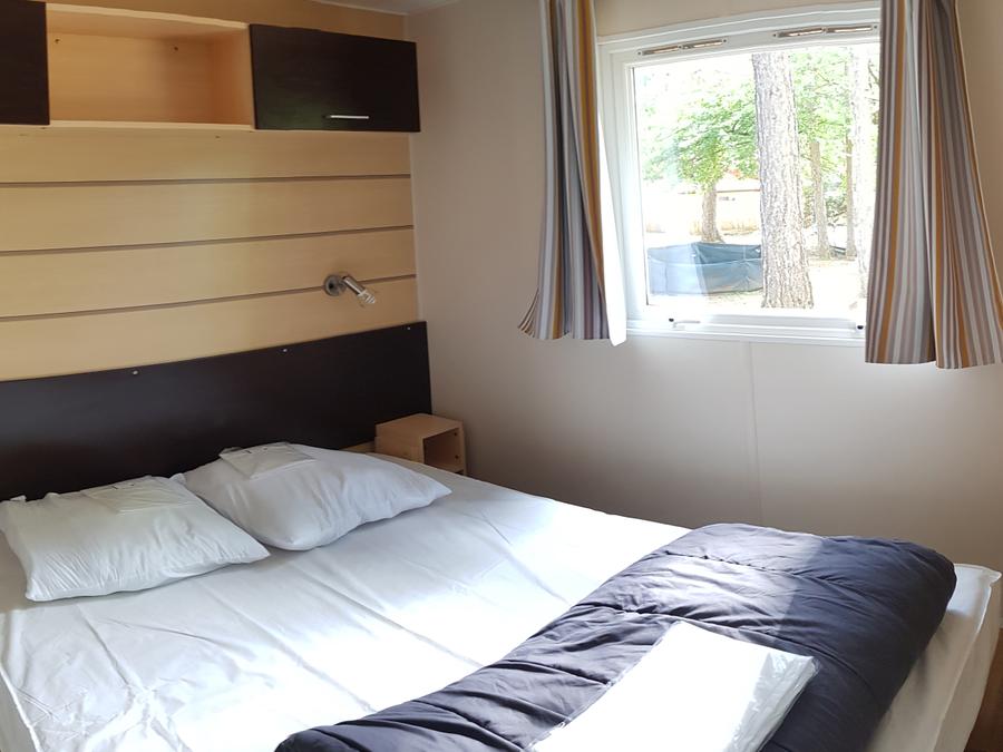 Mobilhome 6 personnes - IRM Super Mercure blanc Climatisé 2