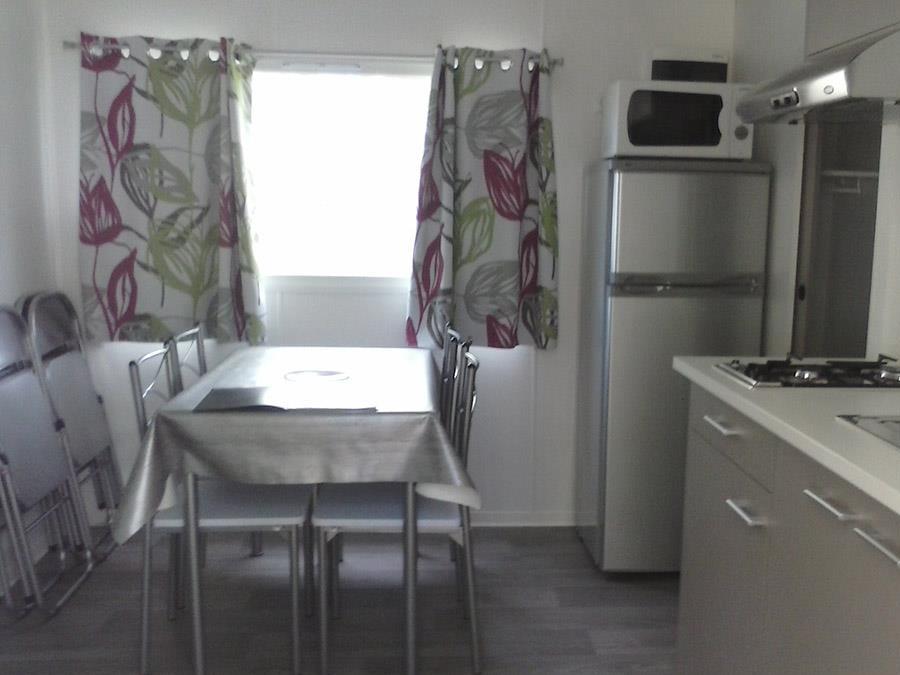 Mobilhome 6 personnes - Cottage «&nbsp;La petite tribu&nbsp;» - 26 m² - 2 chambres - 6 pers - Plancha 2