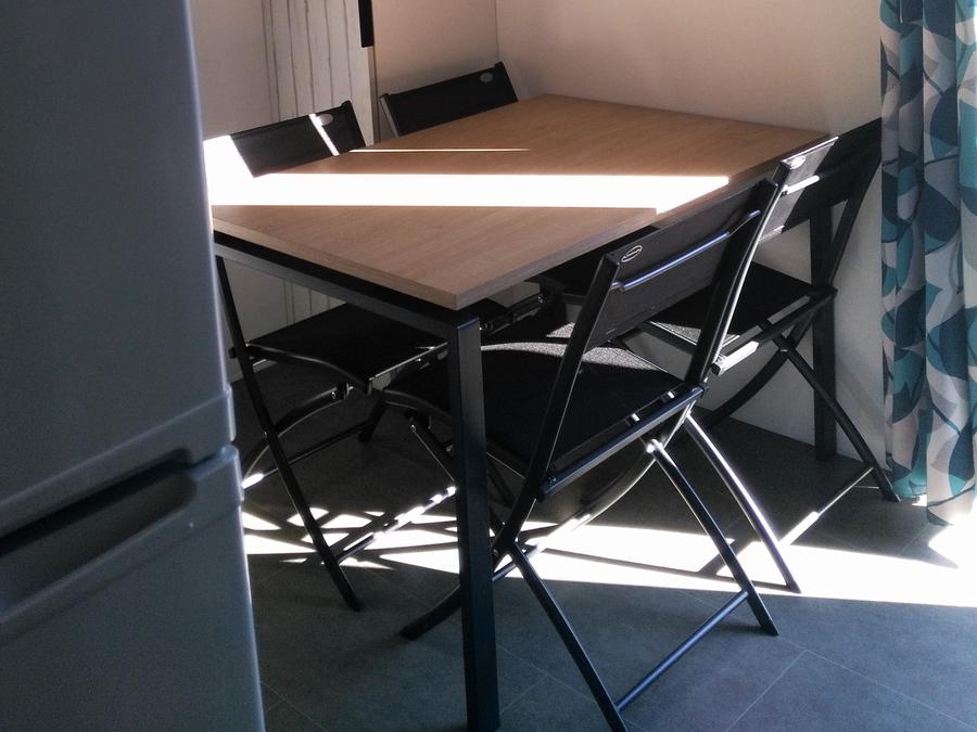 Mobilhome 2 personnes - Charme 20m² Confort (1ch - 2pers.) + Clim + Terrasse non-couverte 15
