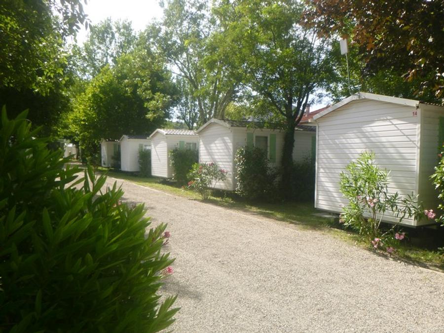 Mobilhome 4 personnes - 24m² Standard (2ch - 4pers.) + Paillotte extérieure 6