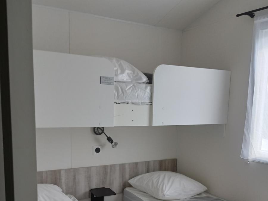 Mobilhome 7 personnes - 30m² Confort (2ch - 5/7pers.) + Clim + Terrasse couverte - Dimanche 7