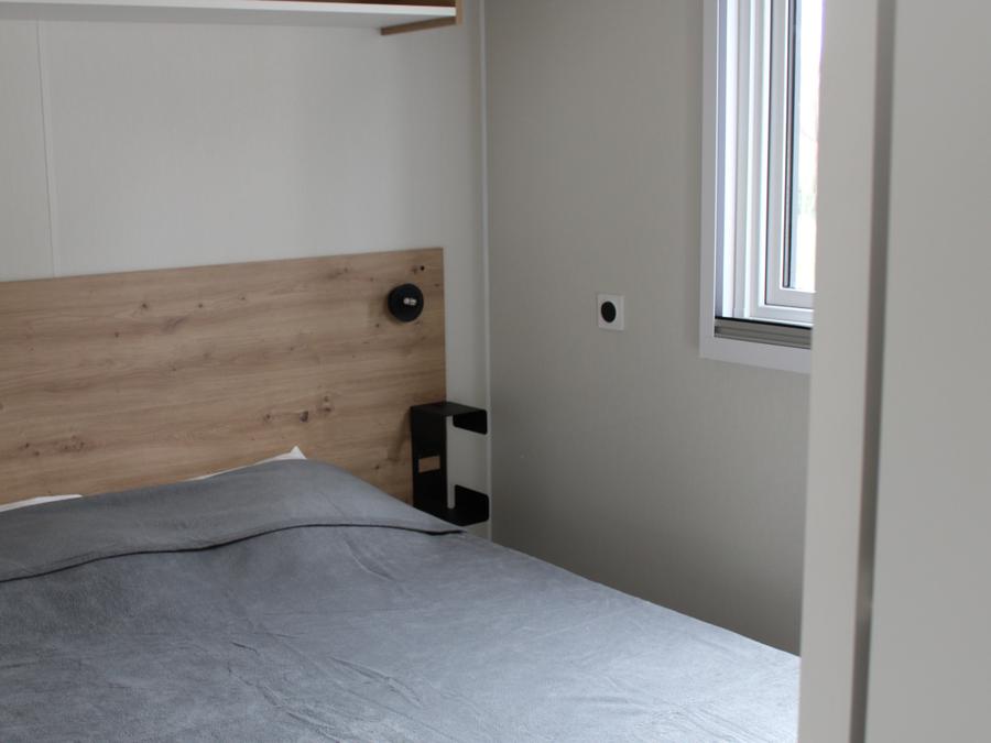 Mobilhome 7 personnes - Family 30m² Confort (3ch - 7pers.) + Clim + Terrasse couverte 10