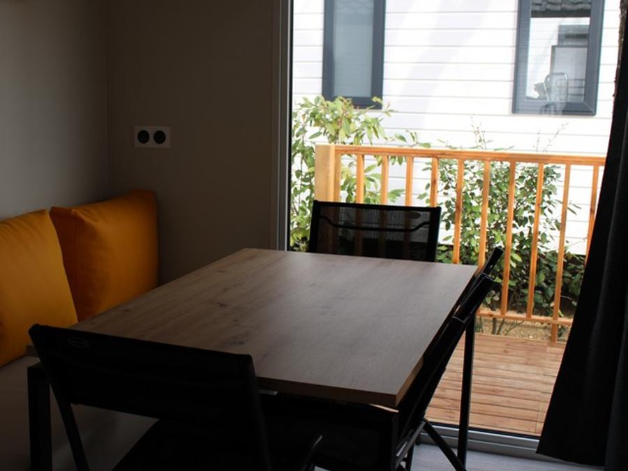 Mobilhome 7 personnes - Family 30m² Confort (3ch - 7pers.) + Clim + Terrasse couverte 6