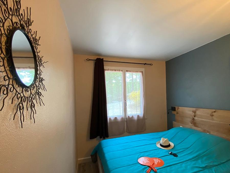 Gîte 4 personnes - Cottage LA GARIOTTE - 4 personnes - 2 chambres - Climatisé - Télévision - Lave-vaisselle - S 4