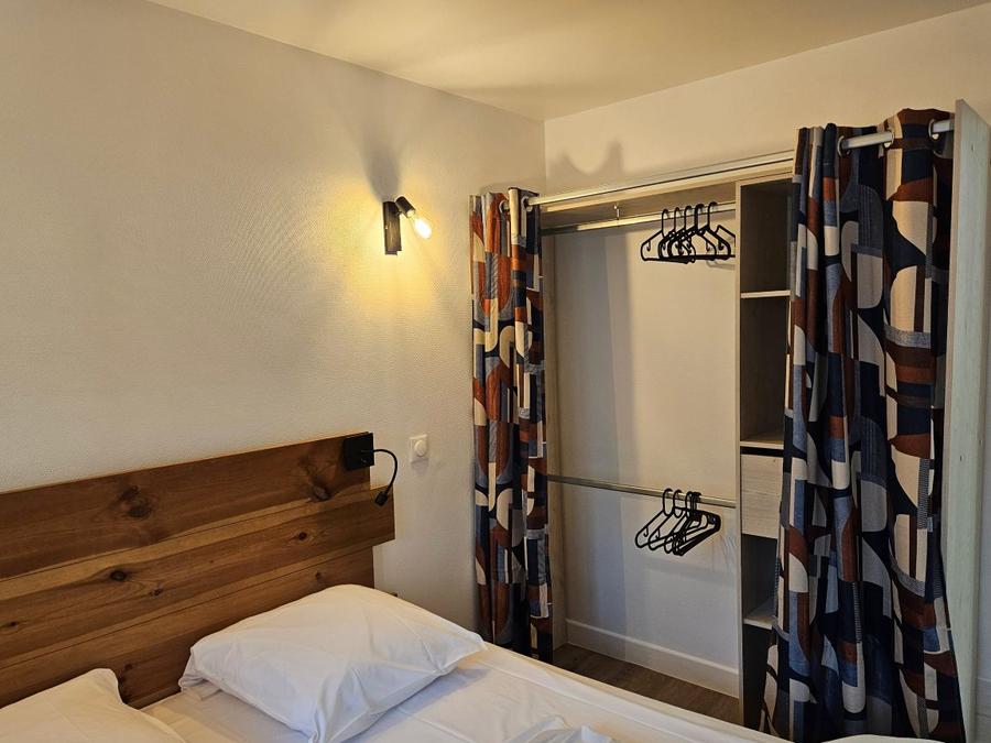 Gîte 6 personnes - Cottage La GARIOTTE - 6 personnes - 2 chambres - climatisé - télévision - S 4