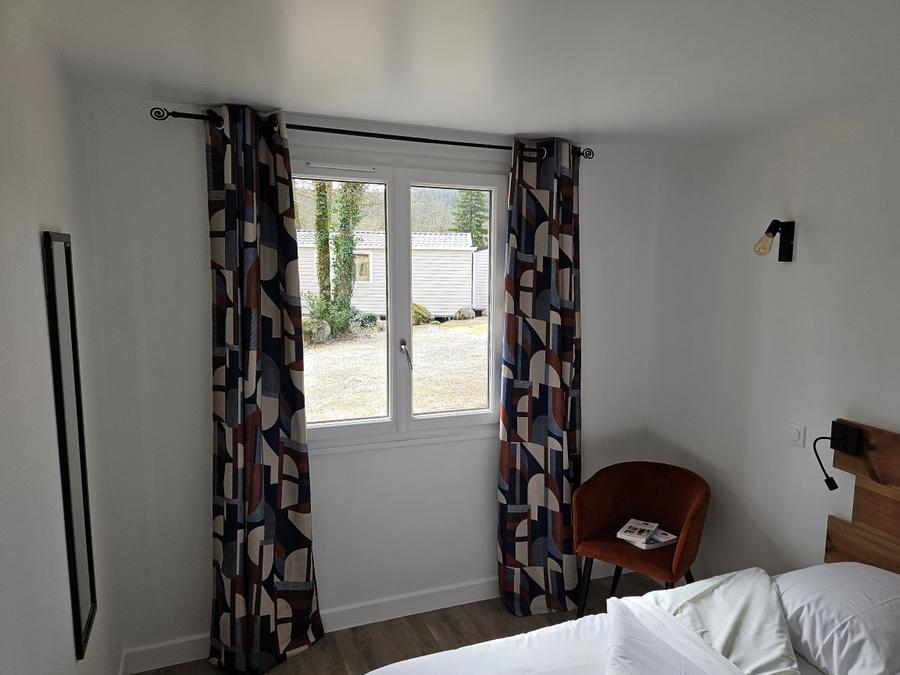 Gîte 6 personnes - Cottage La GARIOTTE - 6 personnes - 2 chambres - climatisé - télévision - S 3