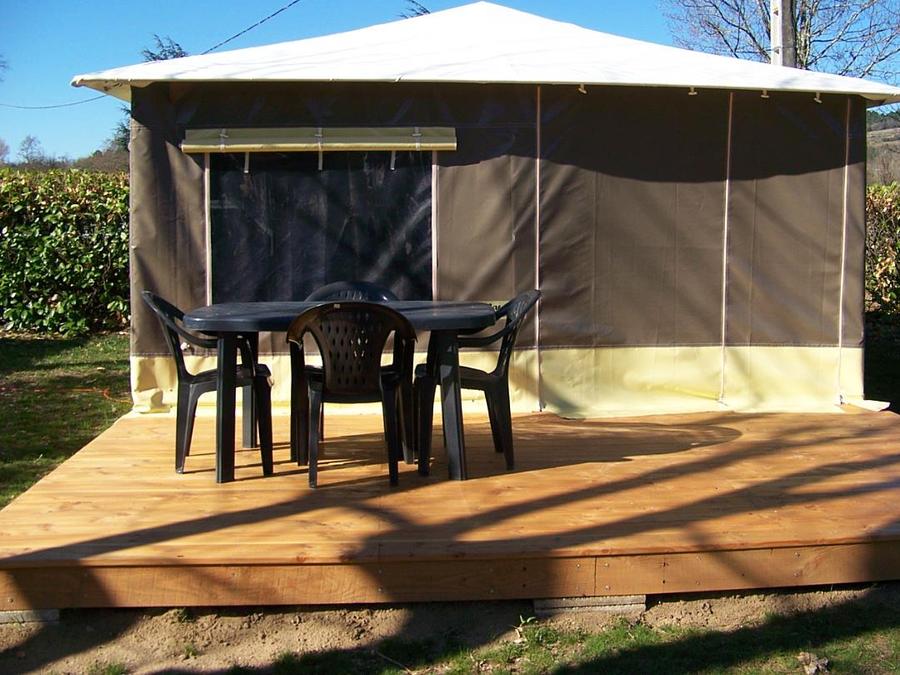 Bungalow toilé 5 personnes - (sans sanitaires) 0