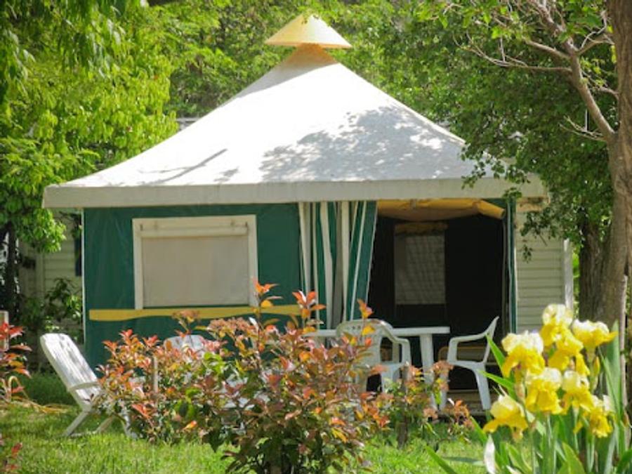 Tente 5 personnes - TRAPPEUR (sans sanitaires) 3