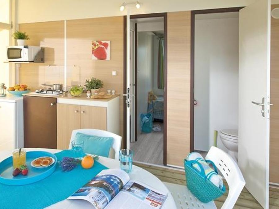 Bungalow toilé 4 personnes - Mobil Home Tithome sans douche 7