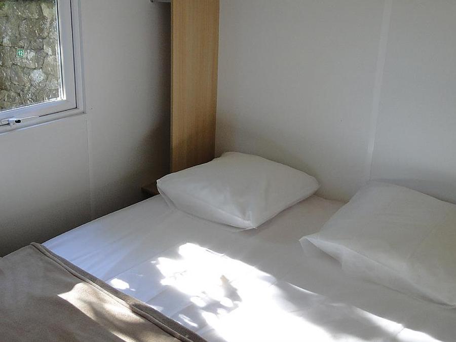 Mobilhome 4 personnes - Tithome de mercredi a mercredi en saison - sans douche 4