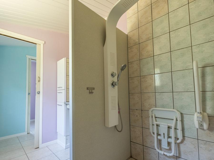 Chalet 6 personnes - PMR 2 chambres 1 mezzanine 11