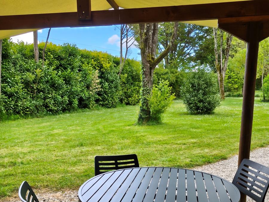 Tente en toile et en bois 4 personnes - HUTTE (SANS SANITAIRES) 6