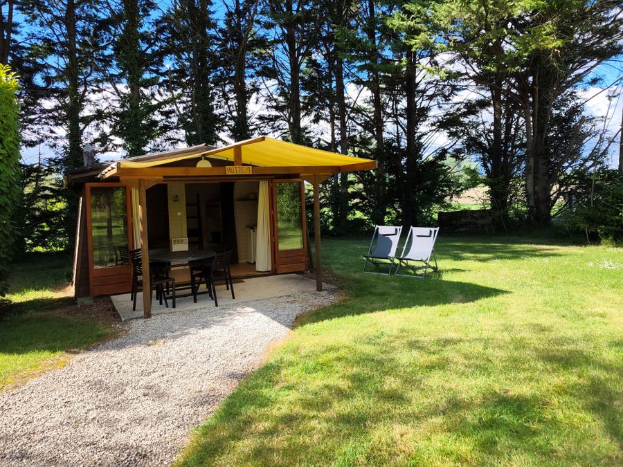 Tente en toile et en bois 4 personnes - HUTTE (SANS SANITAIRES) 9