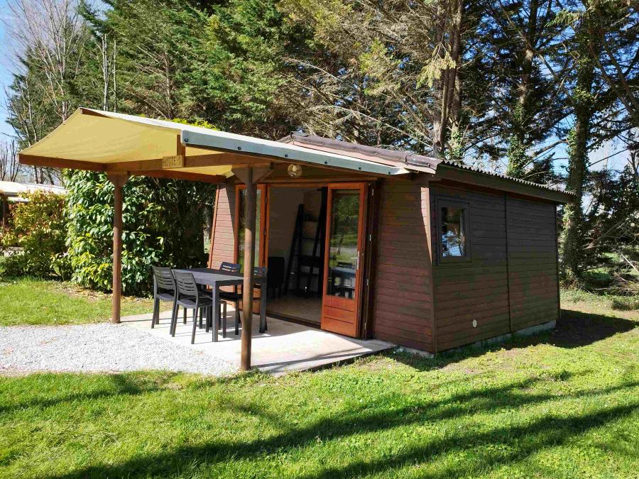 Tente en toile et en bois 5 personnes - HUTTE (SANS SANITAIRES) 0
