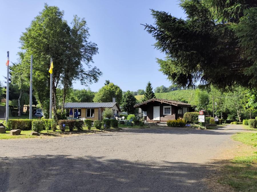 Camping La Vallée 2*