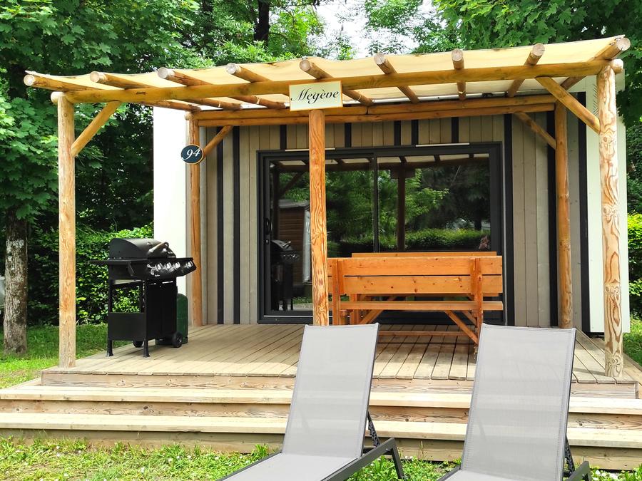 Mobilhome 3 personnes - Hôtelier 1 pièce (lit 160 + banquette) 0