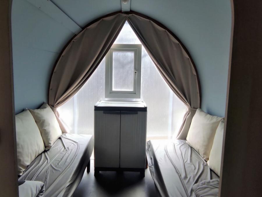 Tente en toile et en bois 4 personnes - COCO, sans sanitaires 1