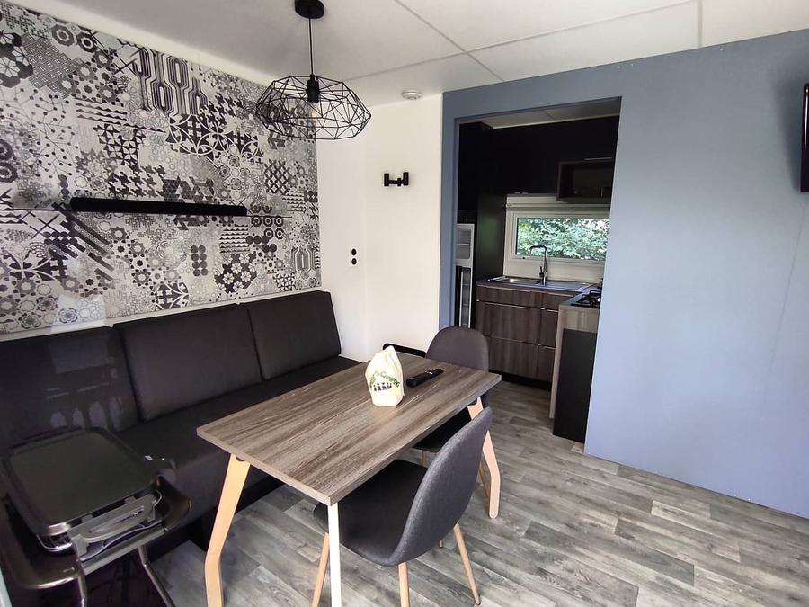Mobilhome 3 personnes - Hôtelier 1 pièce (lit 160 + banquette) DIM/DIM 6